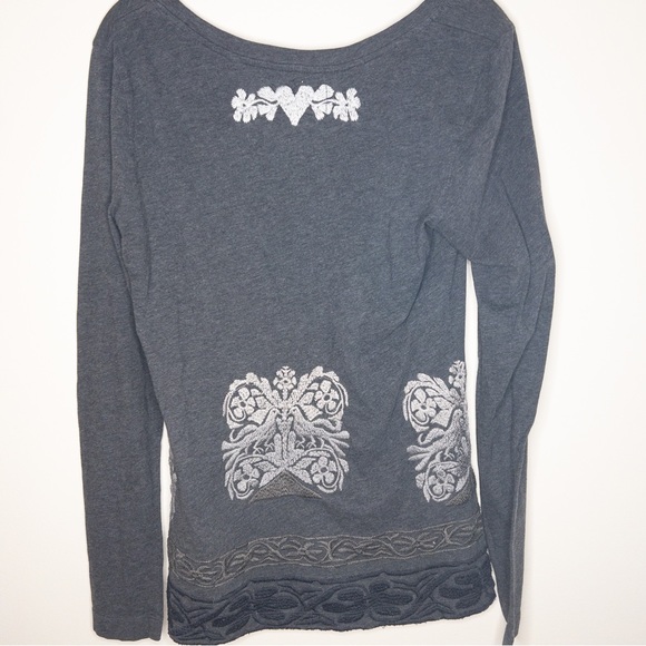 Johnny Was Long Sleeve Embroidered Scoop Neck Blouse - Picture 6 of 7